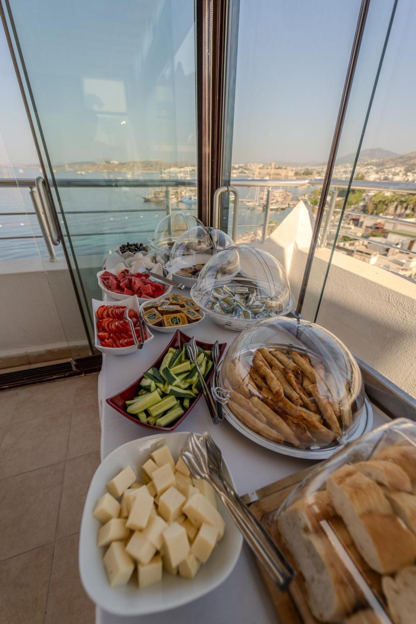 Mia Hill Suites Bodrum Exteriör bild